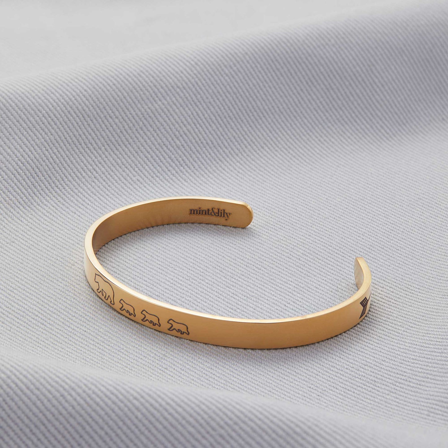 ‘Mama Bear & Her Baby Bears’ Personalised Engraved Bangle