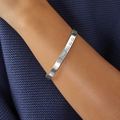 ‘Mama Bear & Her Baby Bears’ Personalised Engraved Bangle
