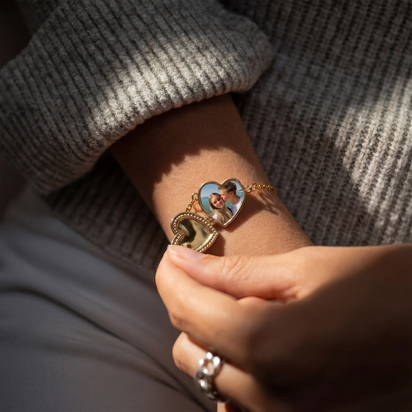Personalised Photo Locket Bracelet – Heart