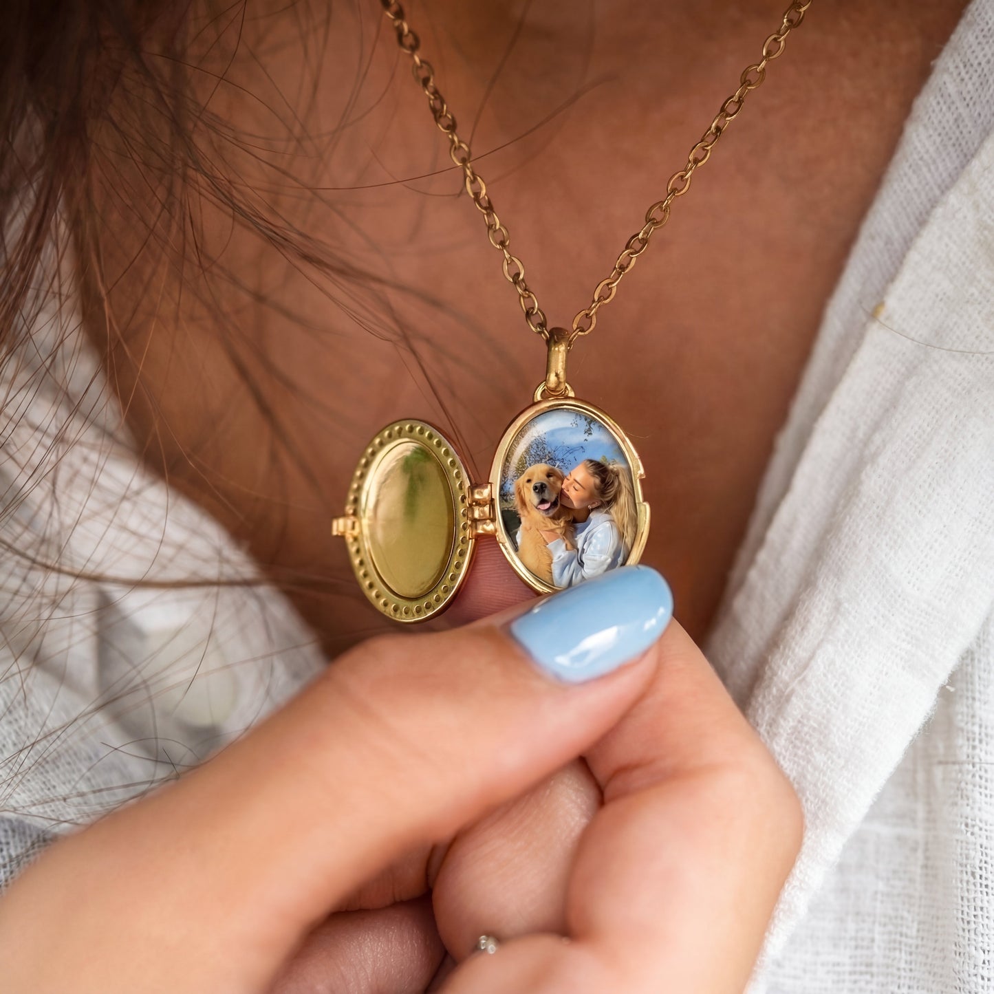 Personalised Photo Locket Necklace – Oval