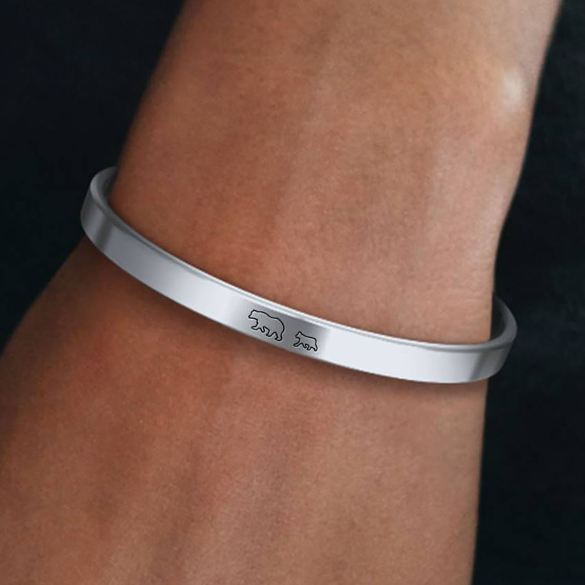 ‘Mama Bear & Her Baby Bears’ Personalised Engraved Bangle
