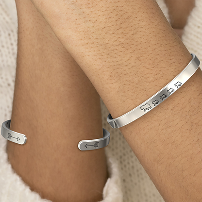 ‘Mama Bear & Her Baby Bears’ Personalised Engraved Bangle