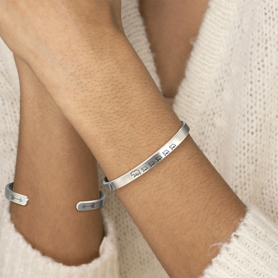 ‘Mama Bear & Her Baby Bears’ Personalised Engraved Bangle
