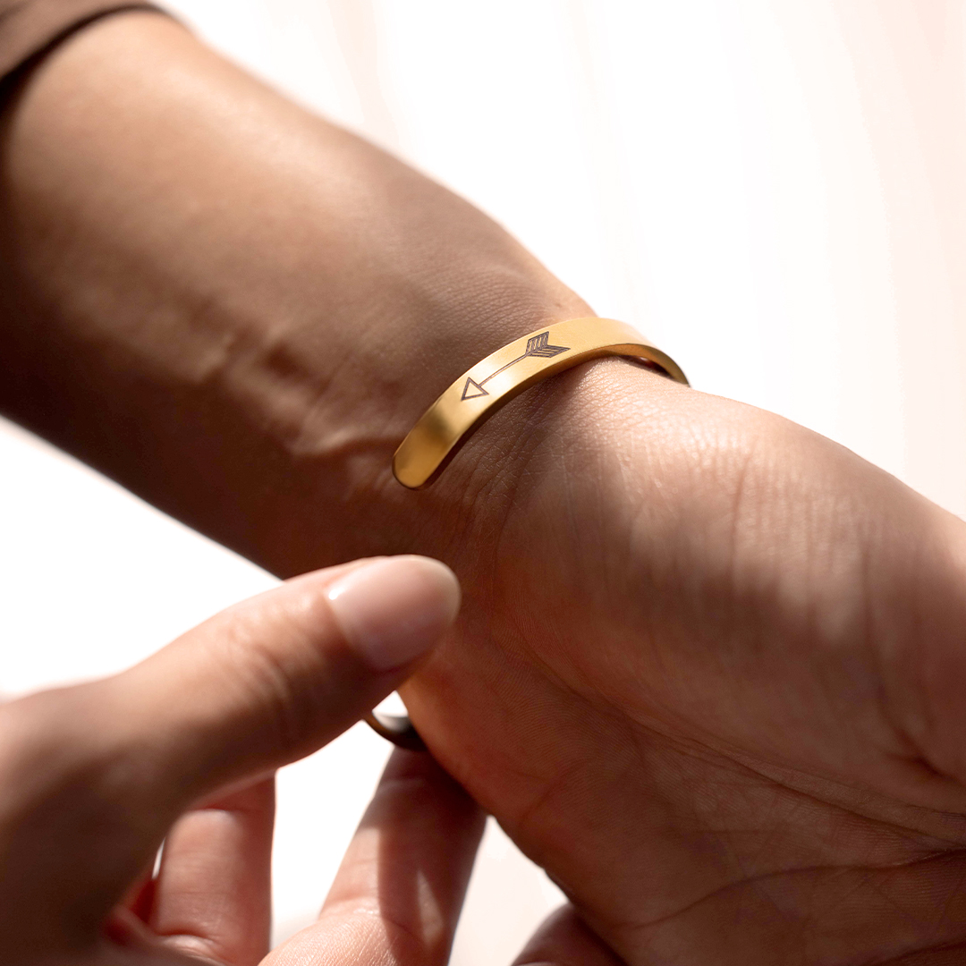 ‘Bonus Daughter’ Personalised Engraved Cuff Bangle – Step Daughter Gift